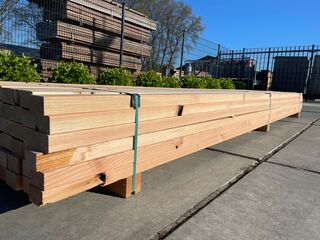 Ca. 96x Douglas Regels Geschaafd, 45x70mm, lengte 300cm